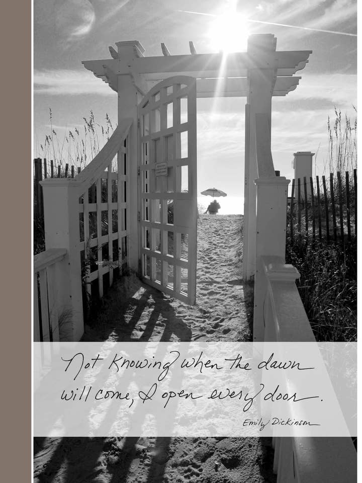 372TOY: Sem saber quando o amanhecer chegará, eu abro todas as portas. - Emily Dickinson por atacado de Bonair Daydreams