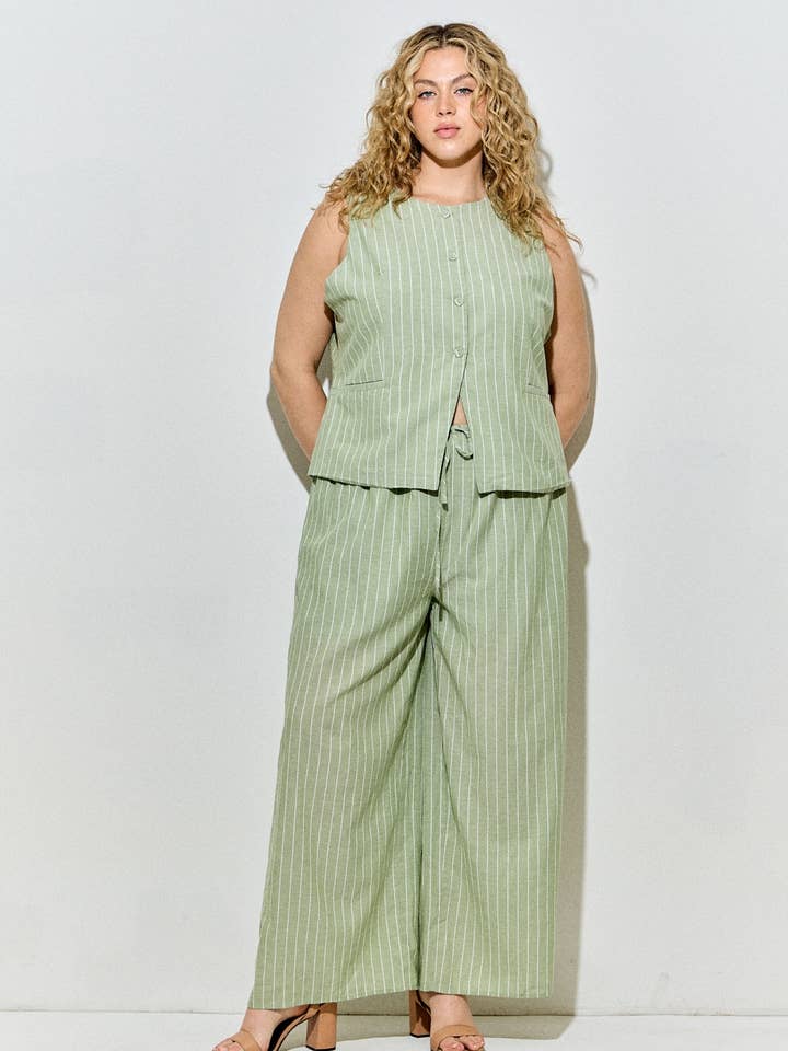 (PLUS) COLETE COM BOTÕES E RISCA DE GIZ por atacado de Baevely by Wellmade USA