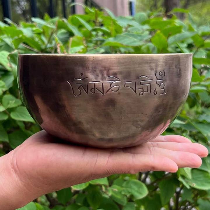 Lungta Imports - Wholesale Musical Instrument - Hand Hammered Tibetan Full Moon Singing Bowl Complete Set1