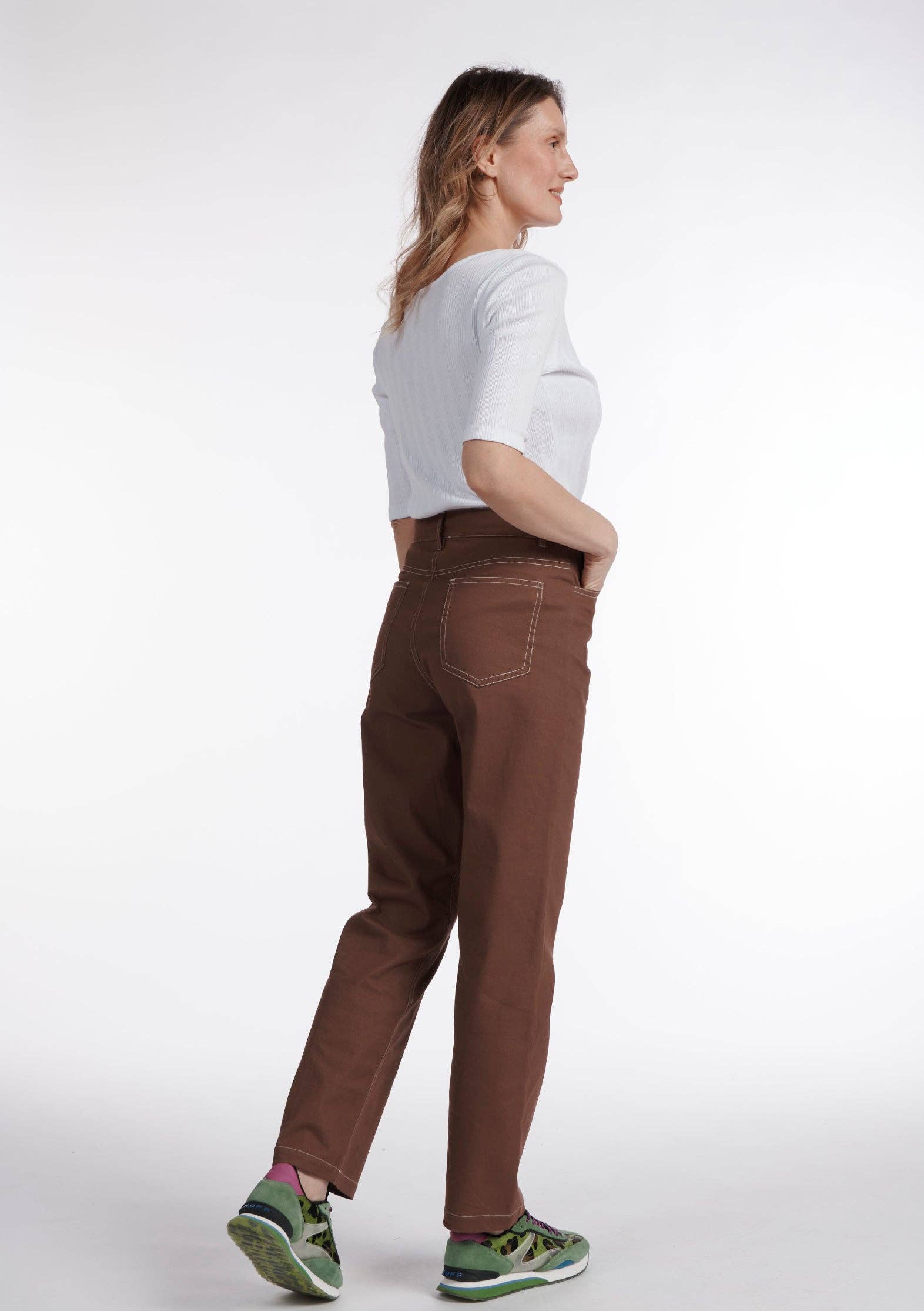 MADE IN SENS - Wholesale Pants - Women's - Pignata solid chocolate pants4