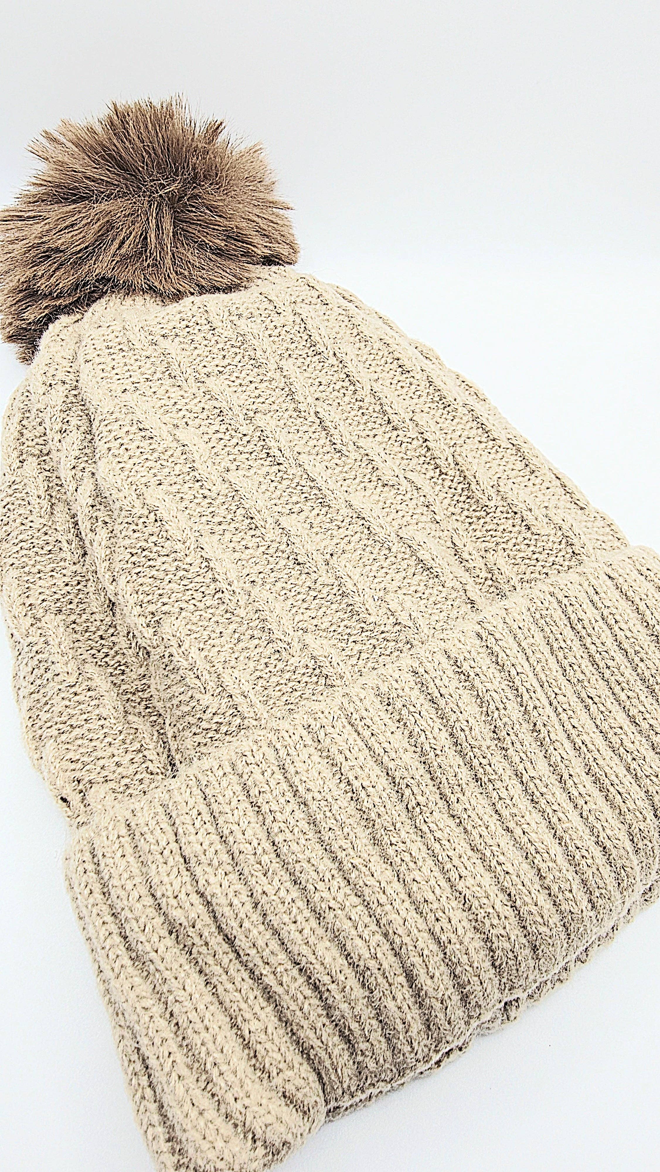 Arya Jewellery Wholesale - Venta al por mayor Gorro de lana - Mujer - Pack de 12 gorros de punto grueso con pompón.4