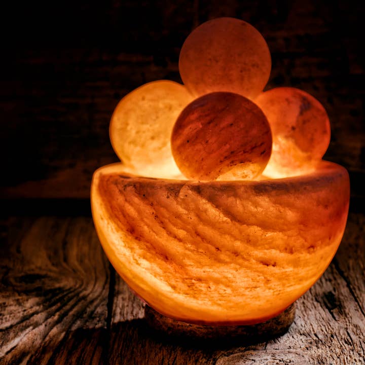 Zen'Arome - Wholesale Salt Lamp - Himalayan Salt Lamp with 4 Salt Massage Balls