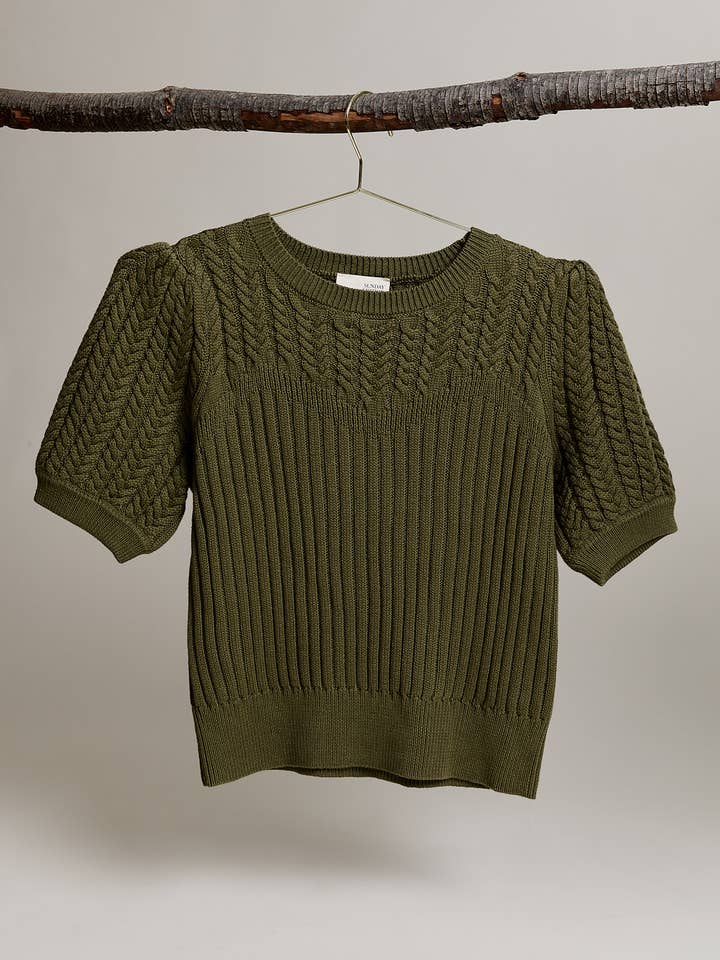 Sunday Edition by LE LIS - Wholesale Knit Sweater - Women's - ROUND NECK PUFF SHORT SLEEVE CABLE SWEATER13