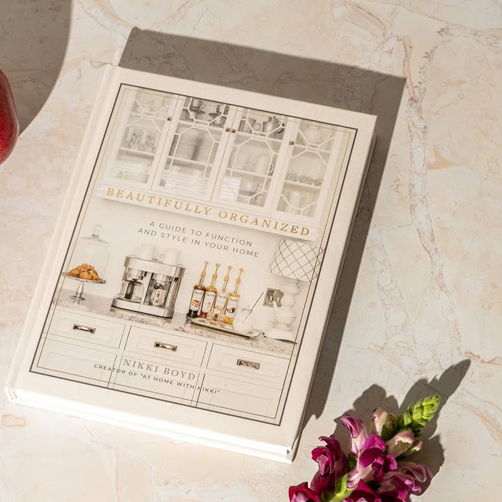 Paige Tate & Co. – wholesale Home & garden book – Beautifully Organized (White Coffee Table Books)15