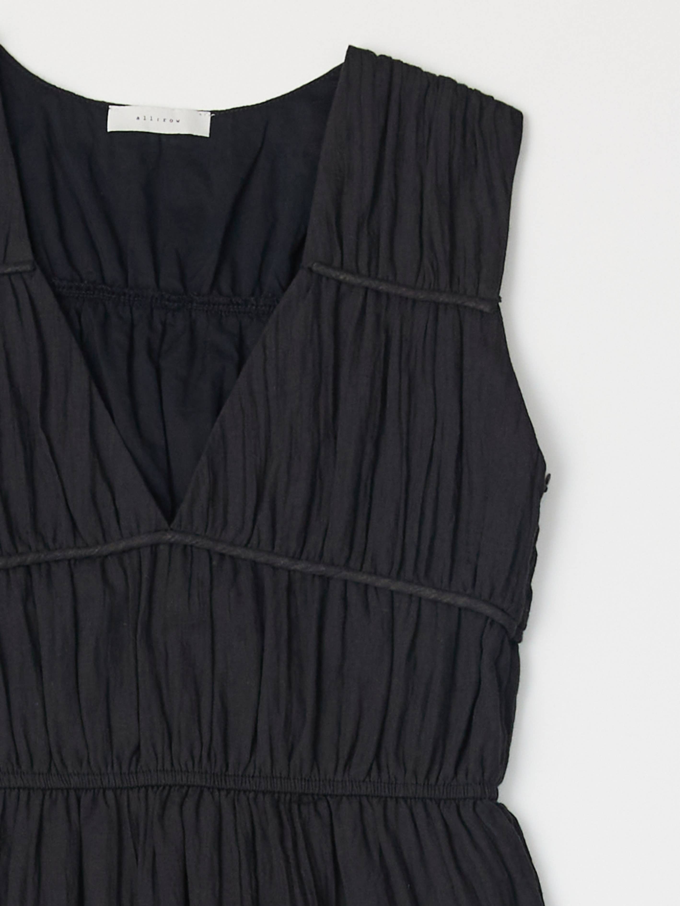 MOD REF – Engroshandel Kjole - Dame – Cora-kjolen | Midikjole med rund hals13