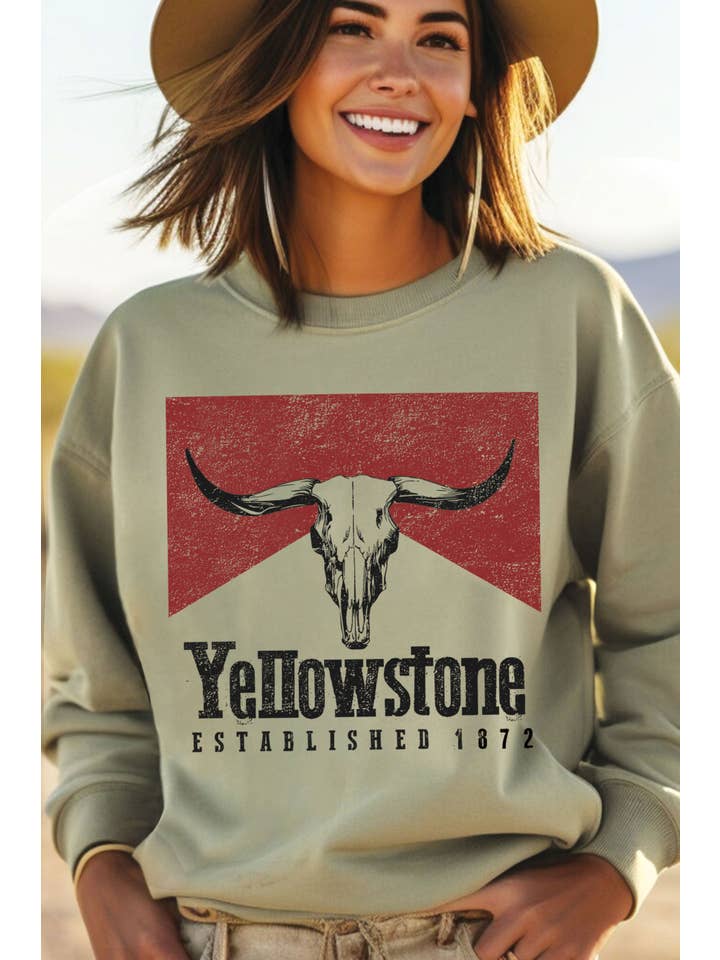 Rustee Clothing - Wholesale Graphic Sweatshirt - Women's - YELLOWSTONE COW SKULL GRAPHIC BRUSHED SWEATSHIRTS1