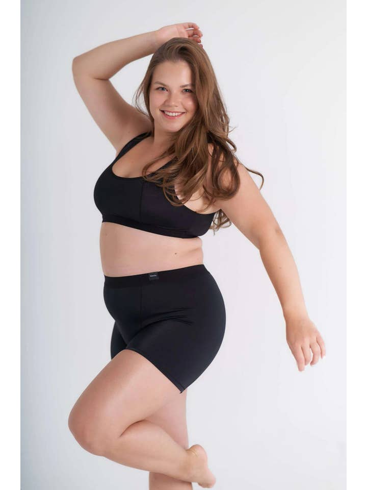Zwart ELLA super absorberende menstruatieboxershort voor groothandel op Faire6