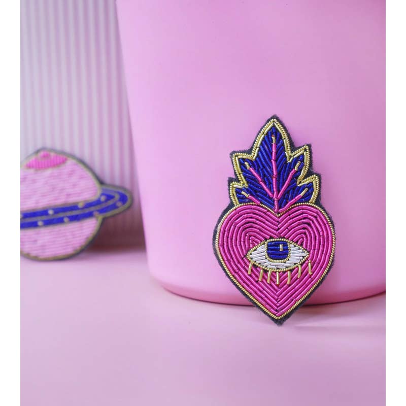 MALICIEUSE - Wholesale Brooch - Ex Voto Pink Brooch - Hand Embroidered Cannetille