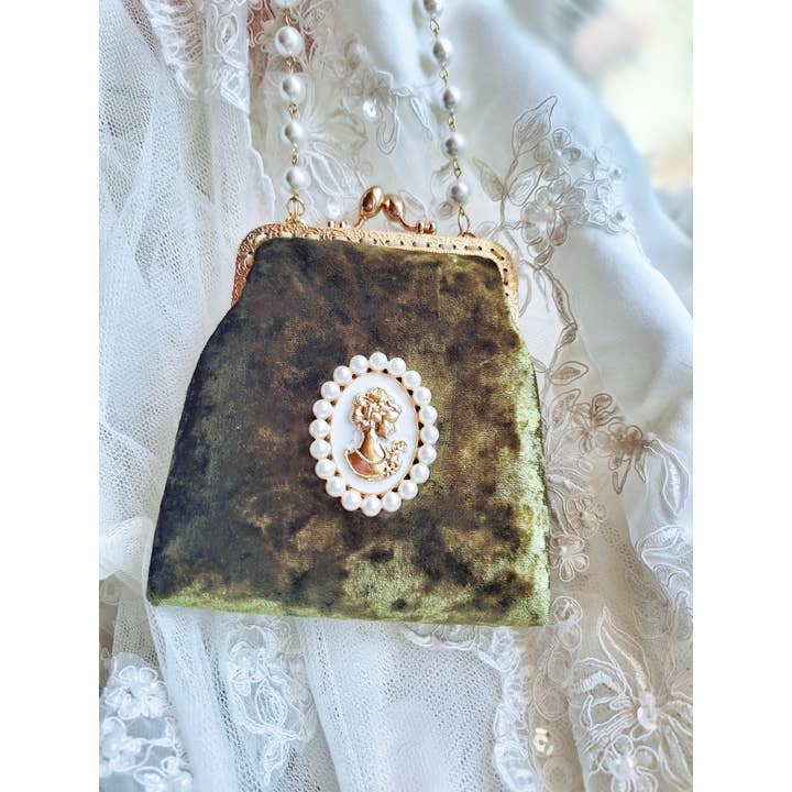 LeisTextileStudio - Wholesale Wallet - Women's - Handmade Velvet Vintage Kiss lock Handbag With Card Holder42