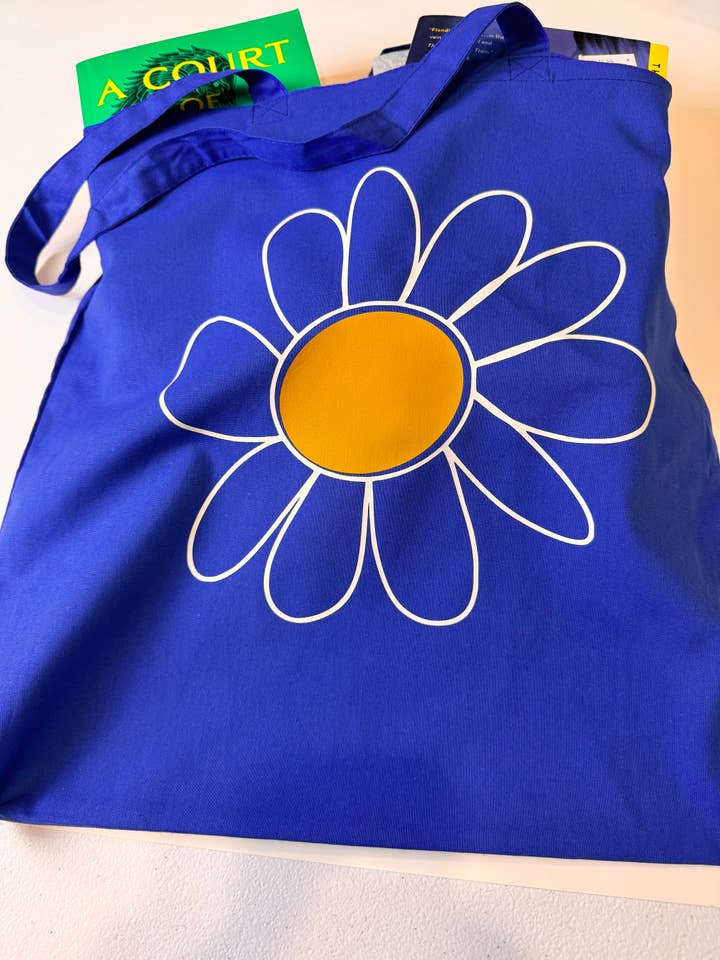 Blue Medium Tote Bag, Lightweight 100 Percent Cotton, Daisy Grocery Bag, 15x16 Inches for wholesale by Outfolded