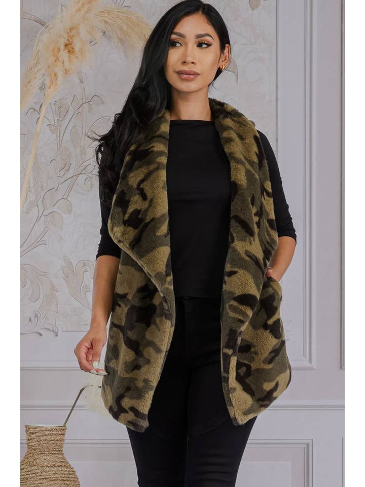 MS0135-1 - Camo Print Fuzzy Vest for wholesale on Faire1