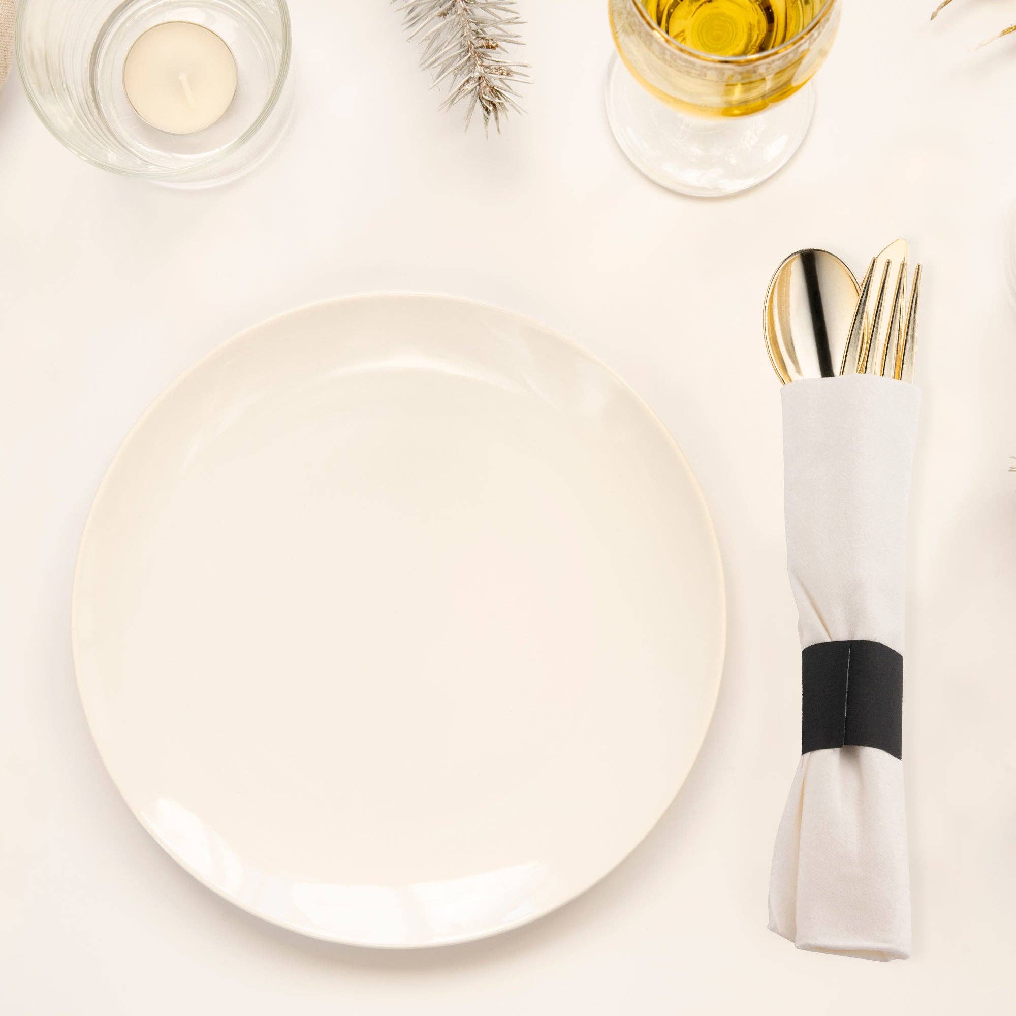 Smarty had a Party - Wholesale Disposable Servingware Set - Gold Plastic Cutlery in White Napkin Rolls Set - 10 Guests6