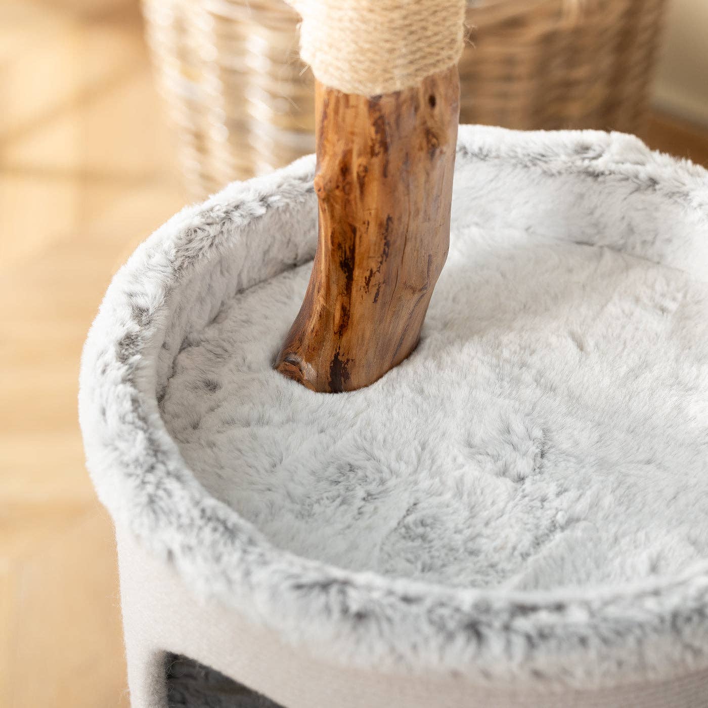 Lords and Labradors - Wholesale Pet Scratcher - Cat - Back to Nature The High Rise Cat Scratch Tree6