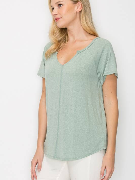 A.gain - Wholesale T-Shirt - Women's - 10884SS627 - SOLID V NECK TOP