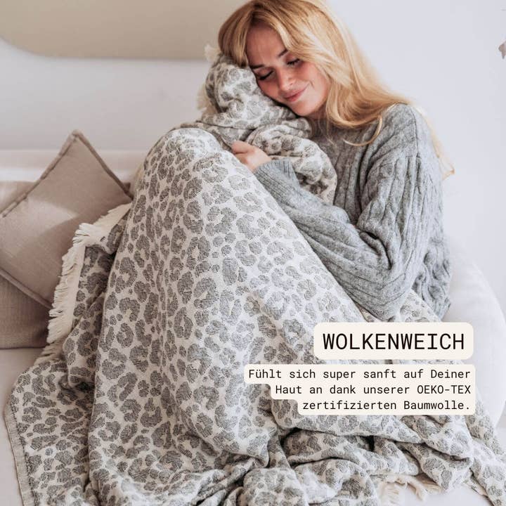 VAYVA - Wholesale Throw Blanket - 100% cotton blanket | throw | cuddly blanket Leo1