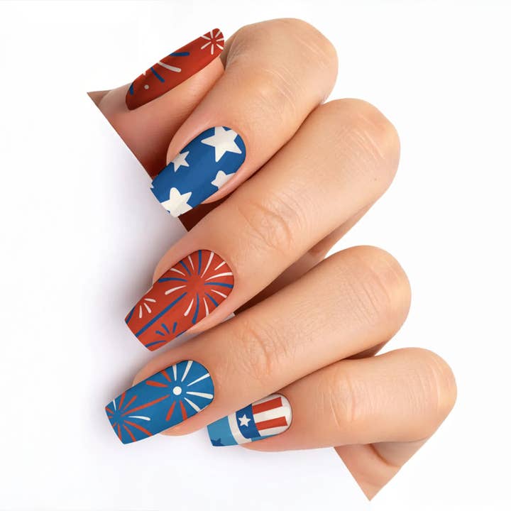 FYNE BODY - Wholesale Press-on/fake nails - Glitter Beam 4th of July Press-On Nails89