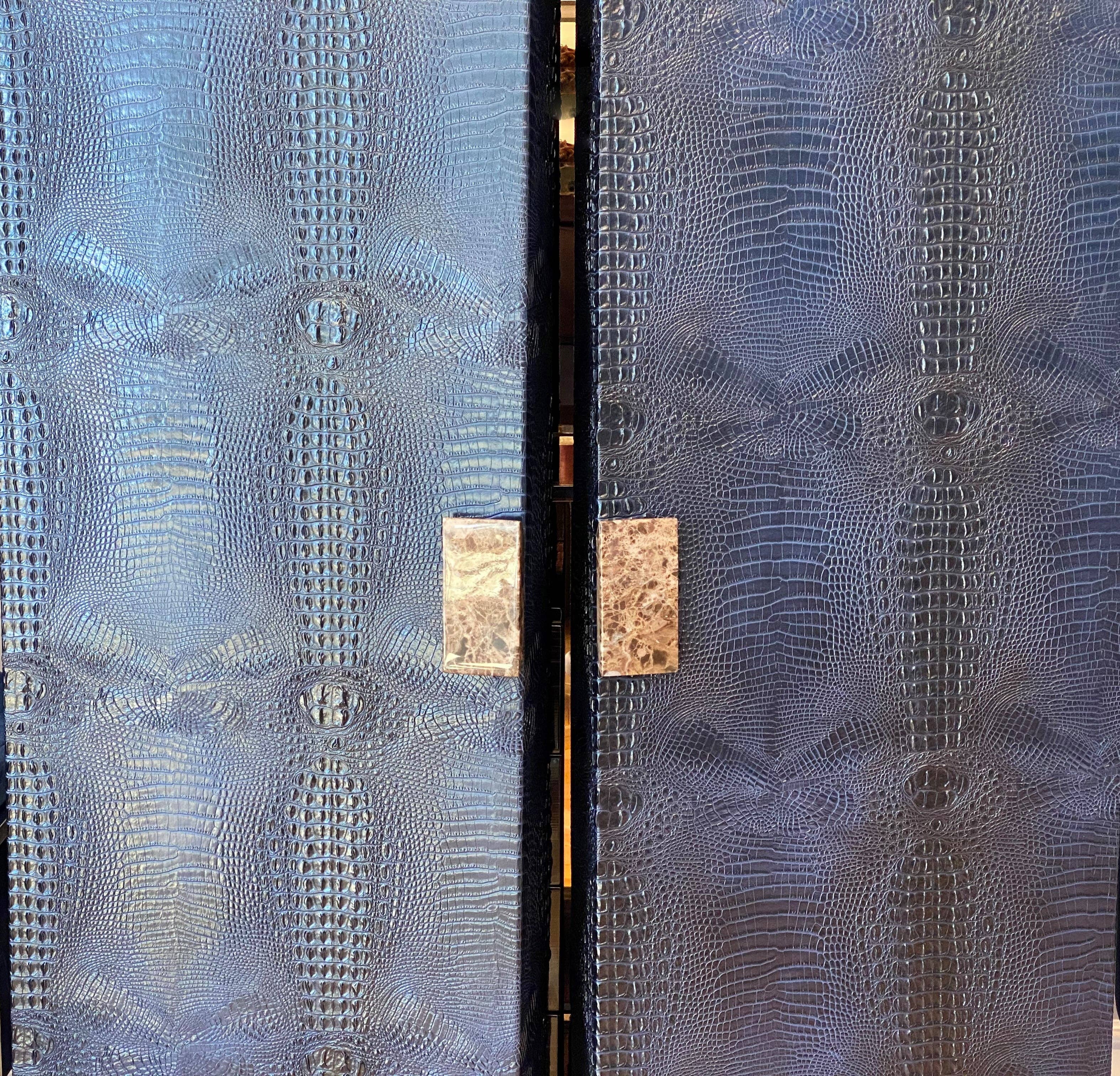 One Preevay Luxury Home Furniture & Decor - Wholesale Cabinet - Louis XIV Inspired Faux Crocodile Armoire | Marble Handle Pulls | One Preevay5