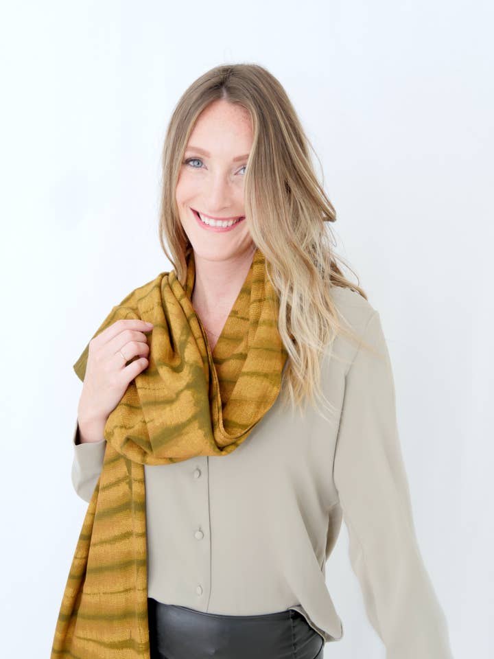 Lateranga Scarf Golden Green for wholesale by Memod