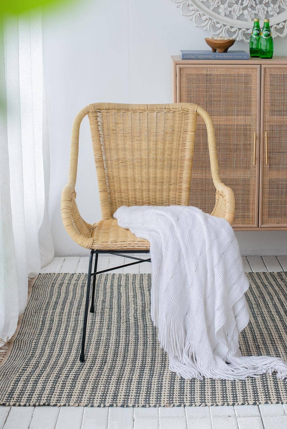 A&B Home Group Inc. - Vente Chaises - Chaise Januar 26,5x23,5x34" - Beige/Noir4