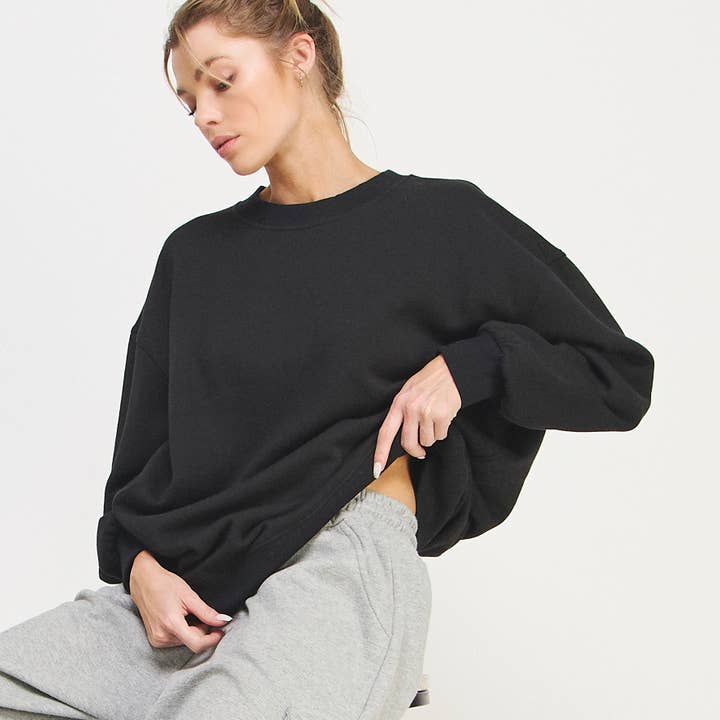 FREEZIA - Wholesale Sweatshirt - Women's - OVERSIZED CREWNECK SWEATSHIRT-FZ000127