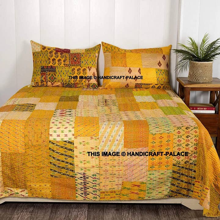 GYPSY STUDIO - Vente Courtepointe - Couvre-lits Kantha en soie indienne taille king patchwork Patola marron0