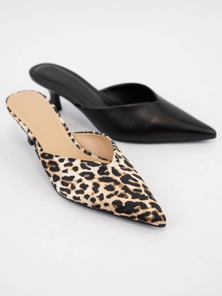 CCOCCI - Wholesale Low heels – Women′s - JAVANA V-CUT TOPLINE POINTED-TOE KITTEN HEELS2