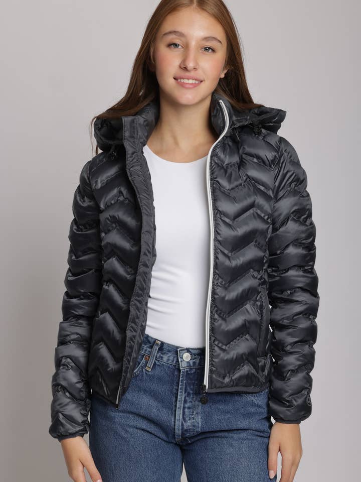 Doudoune compacte pour femme en anthracite pour la vente par Lazypants