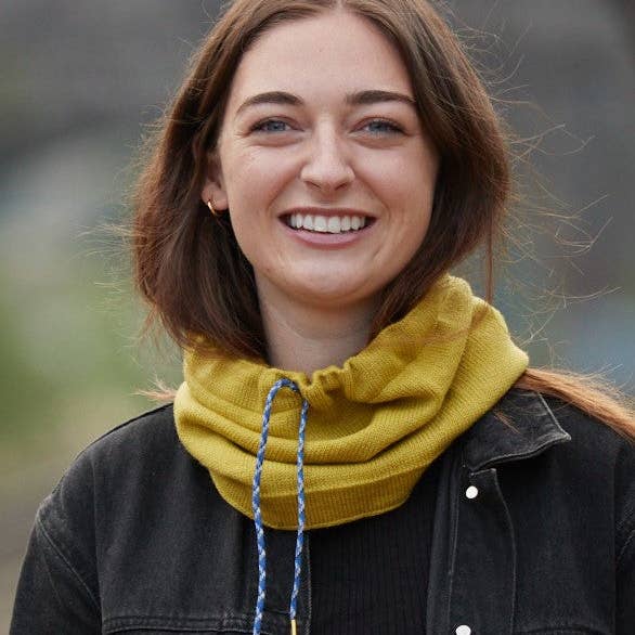 Cadenza Italy Ltd – wholesale Halsduk - Dam – 100% Merinoull Dragsko Snood13