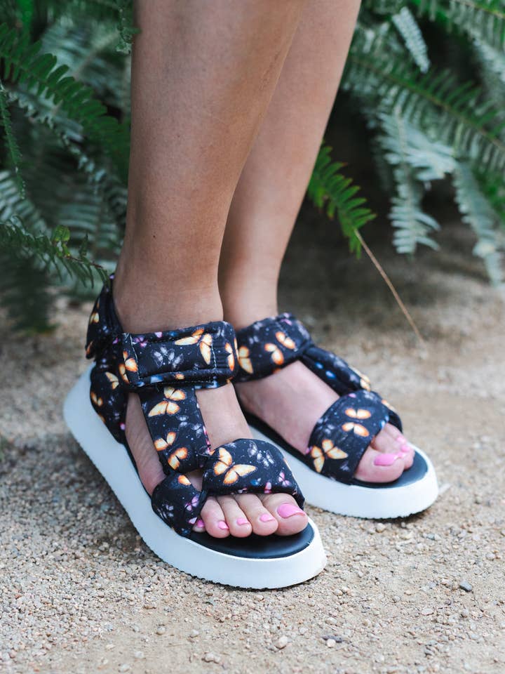 Mariposas Brillo for wholesale by Mumka