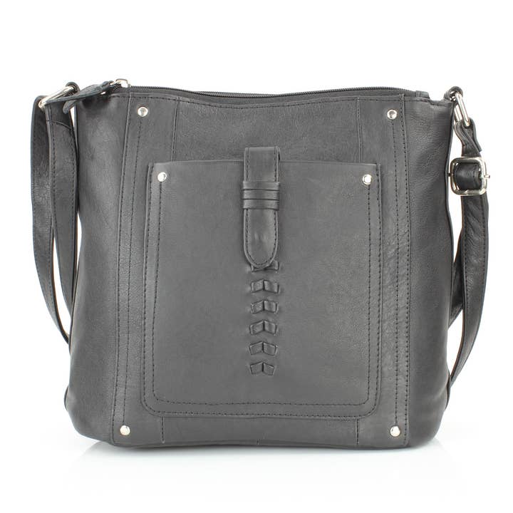 Sac Hobo en cuir Dallas avec détail ruban et clous RB 161 pour la vente par Leather Impressions Inc