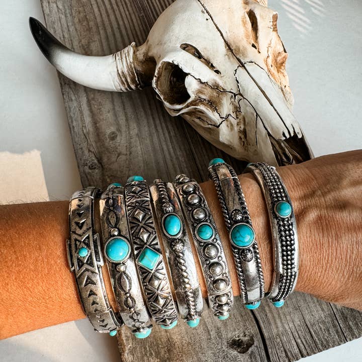Boho Ranch Shop - Wholesale Beaded Bracelet - Western Metal Stretch Bangle Bracelet