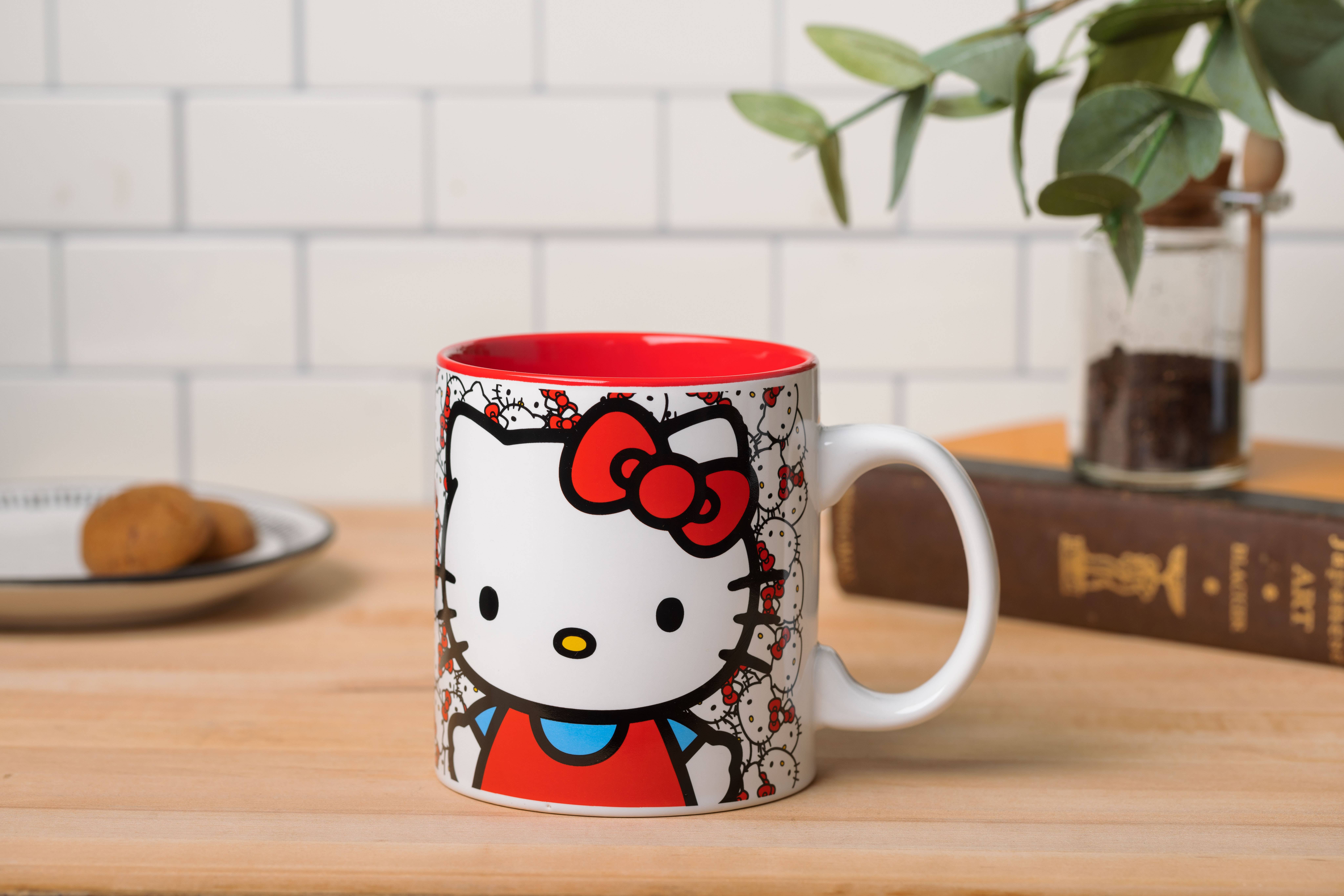 Silver Buffalo - Wholesale Coffee Mug - Hello Kitty Allover Faces 20oz Ceramic Mug