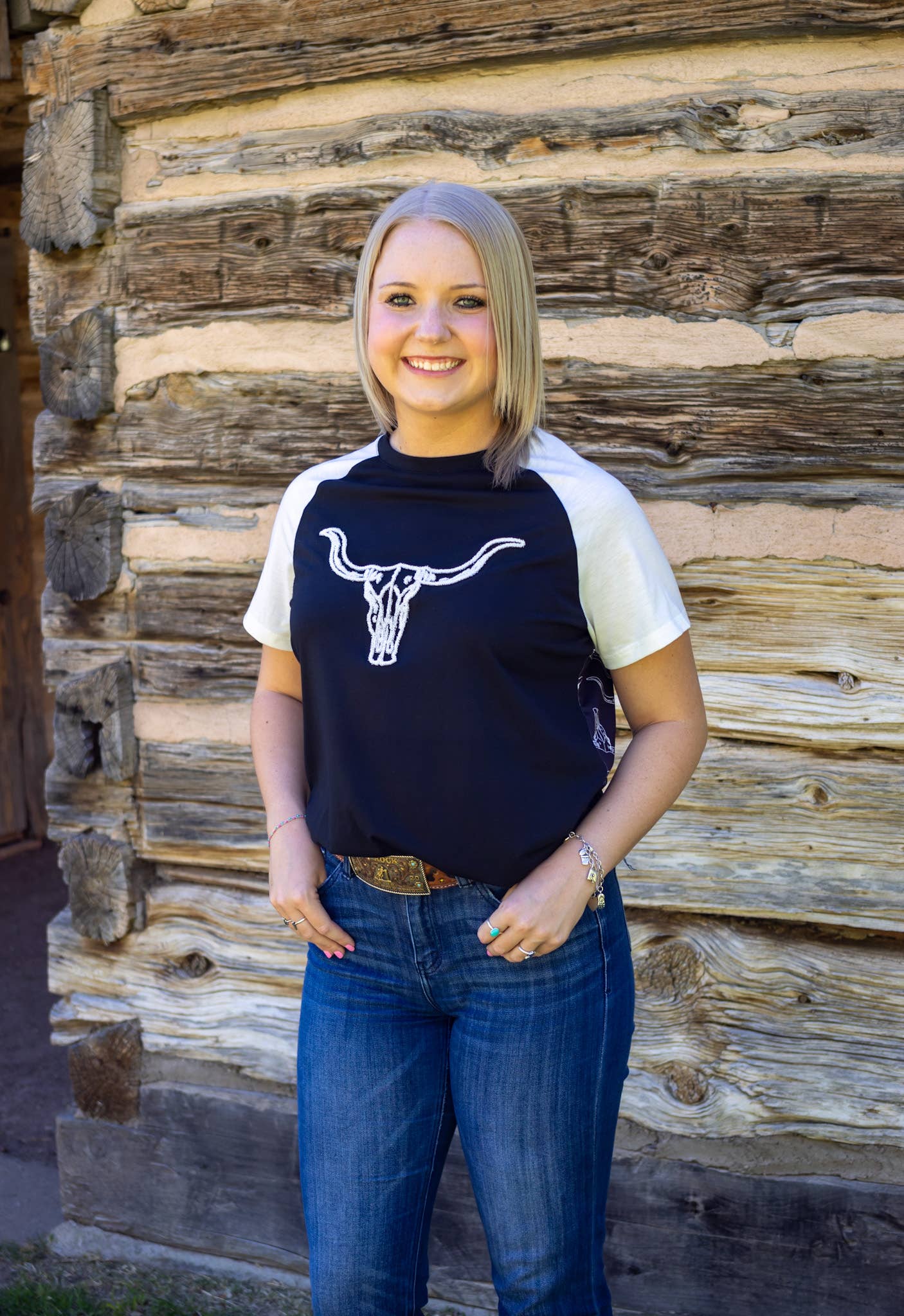 Rockin A Design - Wholesale T-Shirt - Women's - Western steer skull 3D embroidered top
