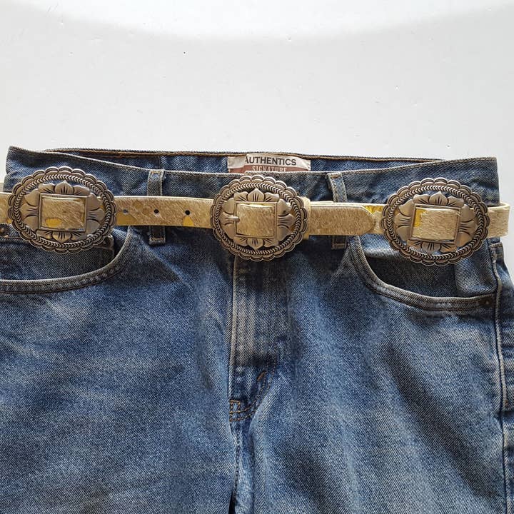 Axesoria West - Vendita all'ingrosso Cintura - Donna - Cintura concho floreale ovale occidentale con vero pelo di mucca6