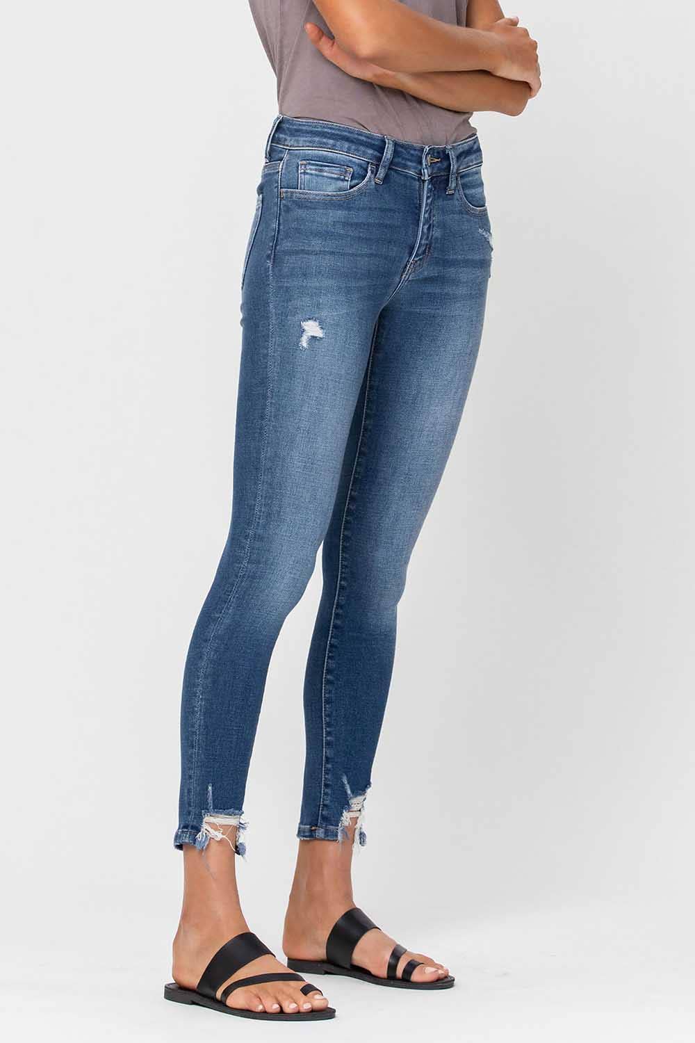 PORTOGALLO JEANS SKINNY CORTI A VITA MEDIA CON EFFETTO USURATO T5115 in vendita all'ingrosso su Faire9