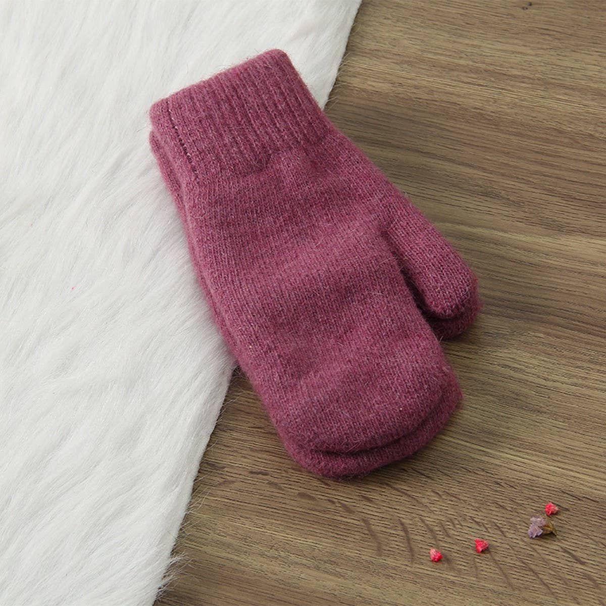 ACCITY - Wholesale Gloves - Women's - WOMEN'S SOLID COLOR RABBIT FUR FULL FINGER GLOVES_CWAG005922