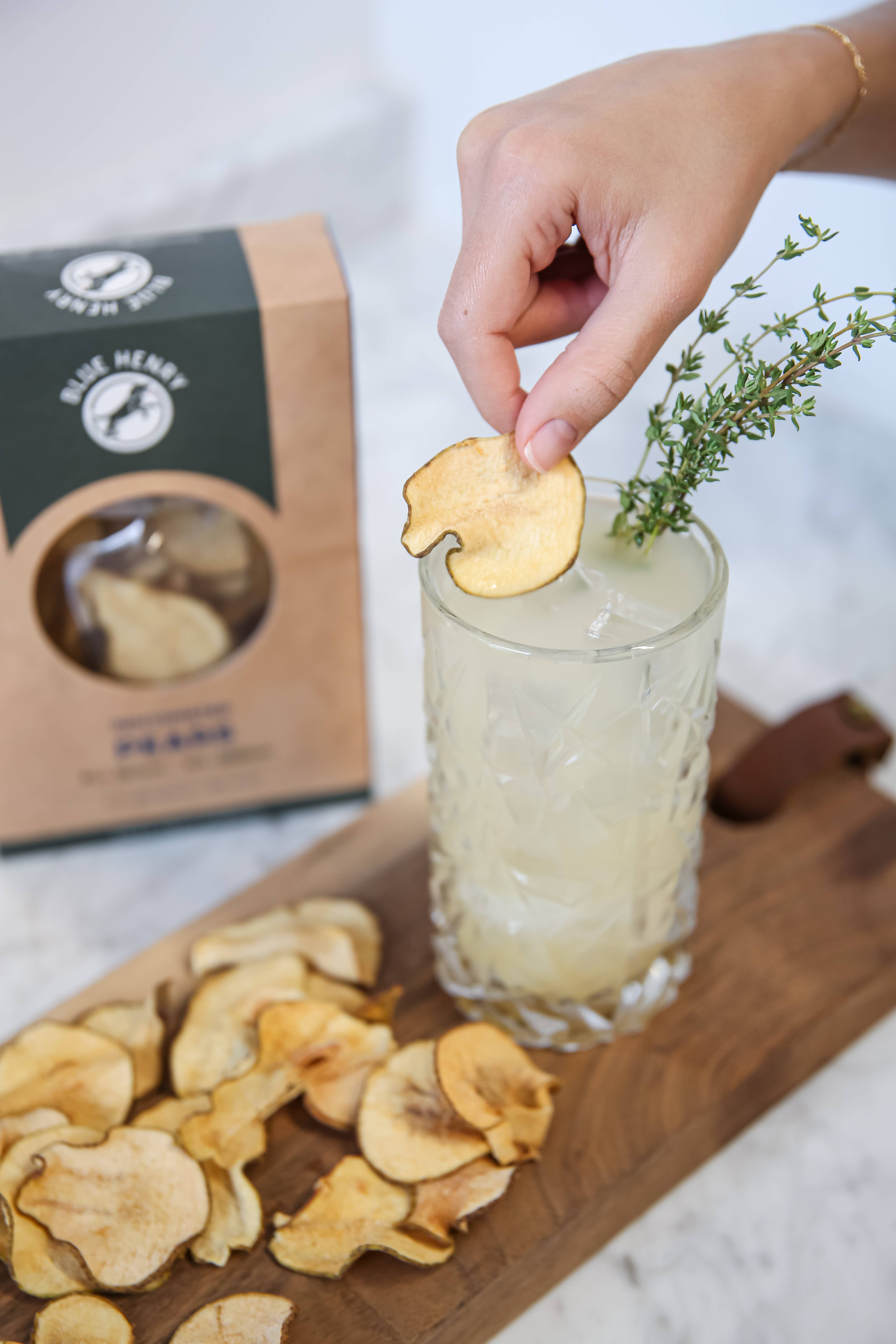 BlueHenry LLC - Wholesale Cocktail Mix/Syrup - Dehydrated Pear Slice Garnish5