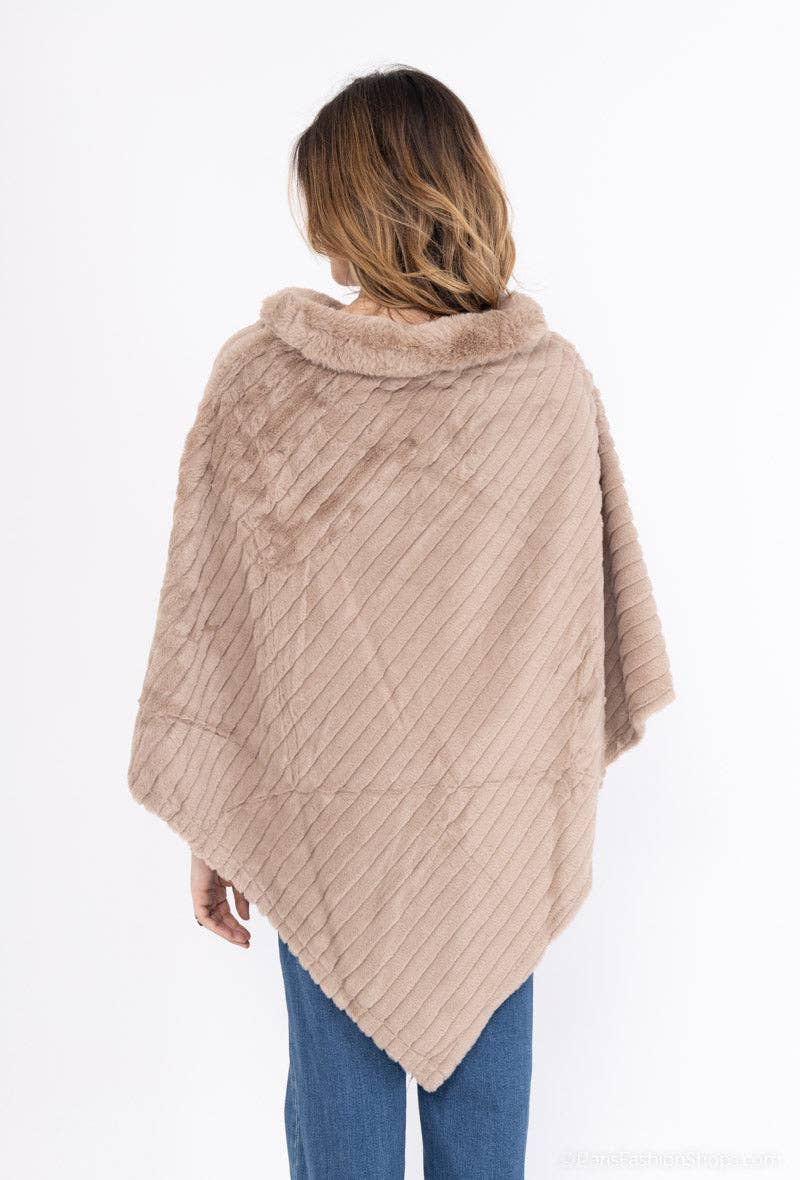 LIL' MOON – wholesale Poncho – Women's – Poncho #25509319