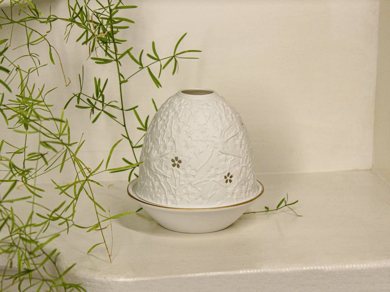 L. GLOW Home – Großhandel Kerzenhalter – Kerzenhalter mit Schwalben-Motiv und Kirschblüten5