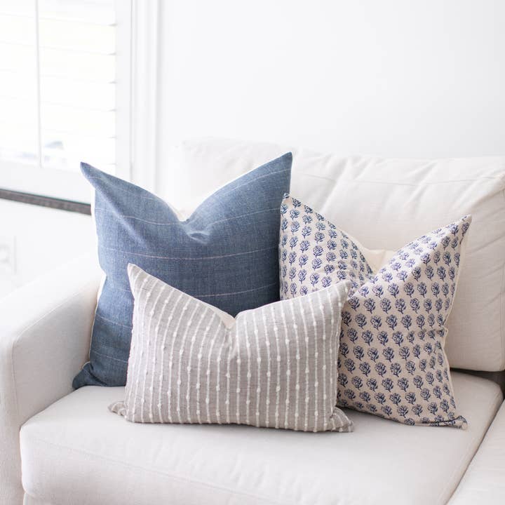 Textileish - Wholesale Throw Pillow Cover - Dark Blue Pillow Cover, Blue Throw Pillows Couch | Marina