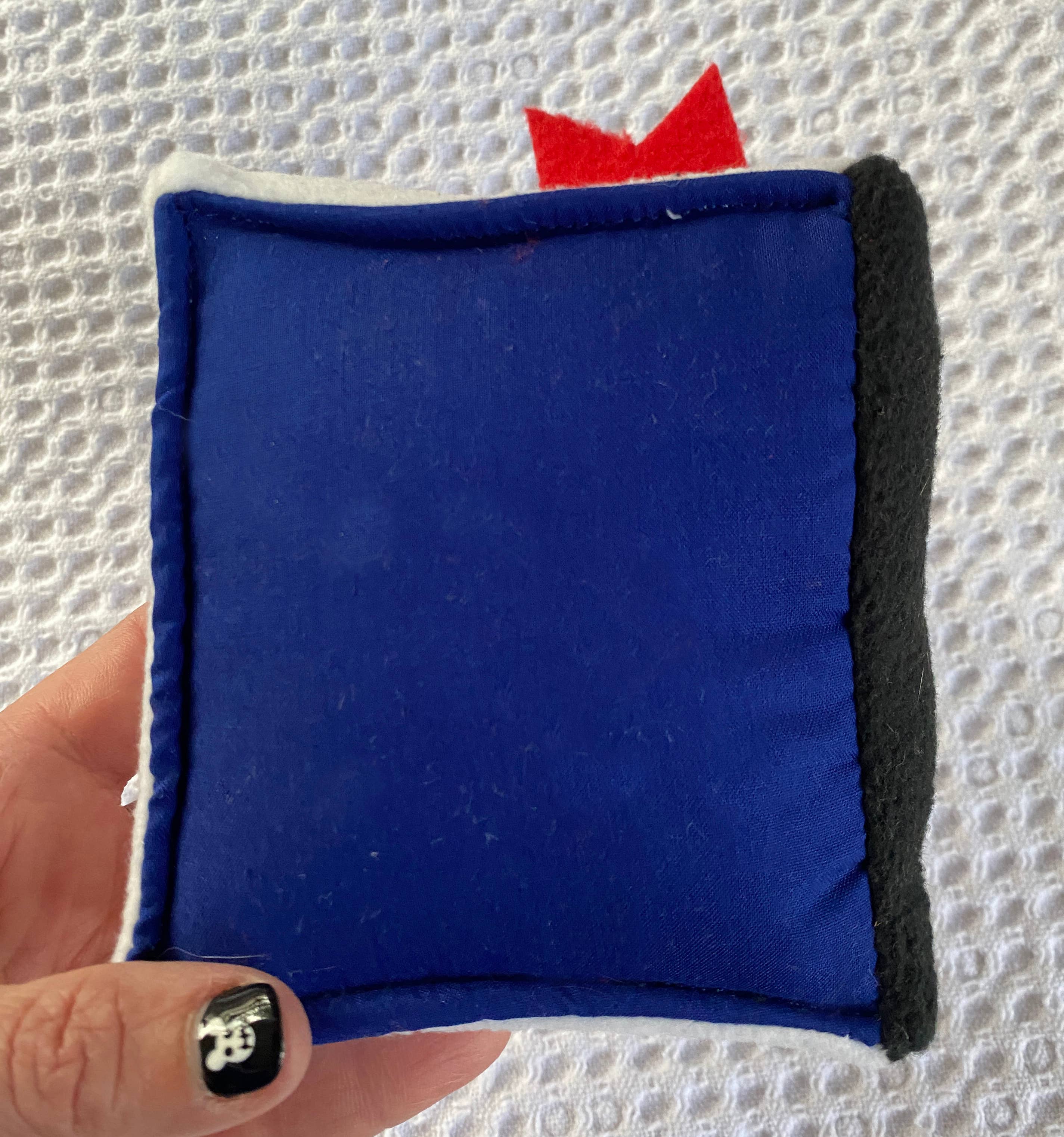 Screaming Pickles – Engroshandel Legetøjssæt - Kat – Håndlavet plyslegetøj - Plys bog til katte "Den Store Catsby"4