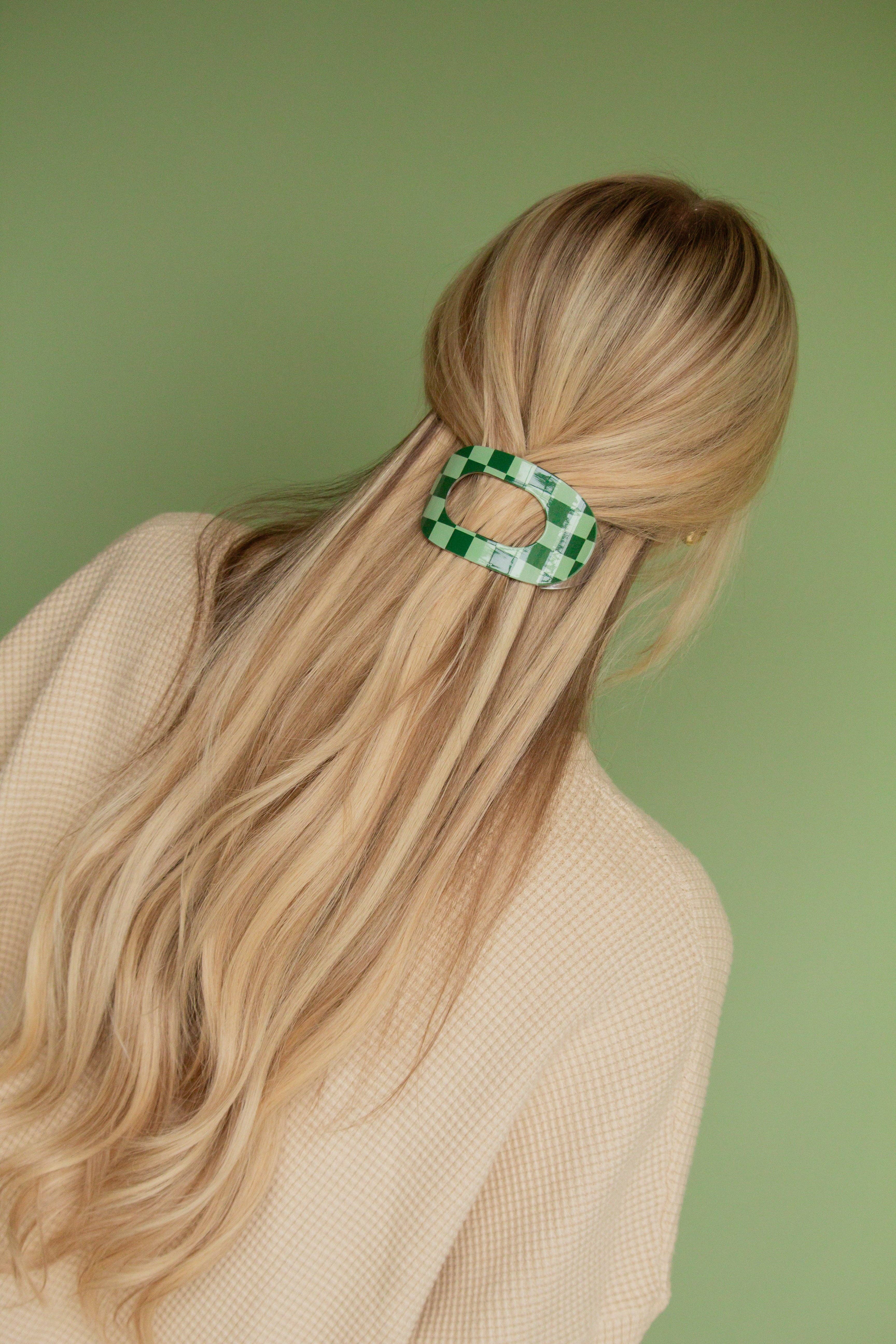 Shop Andi - Wholesale Hair Clip - Women's - Checkered Circle Cutout Flat Claw Clip1