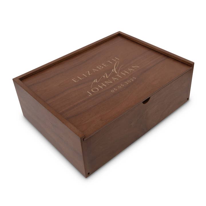 Weddingstar Inc. - Venta al por mayor Caja de regalo - Caja de regalo de madera con tapa corredera - Modern Couple
