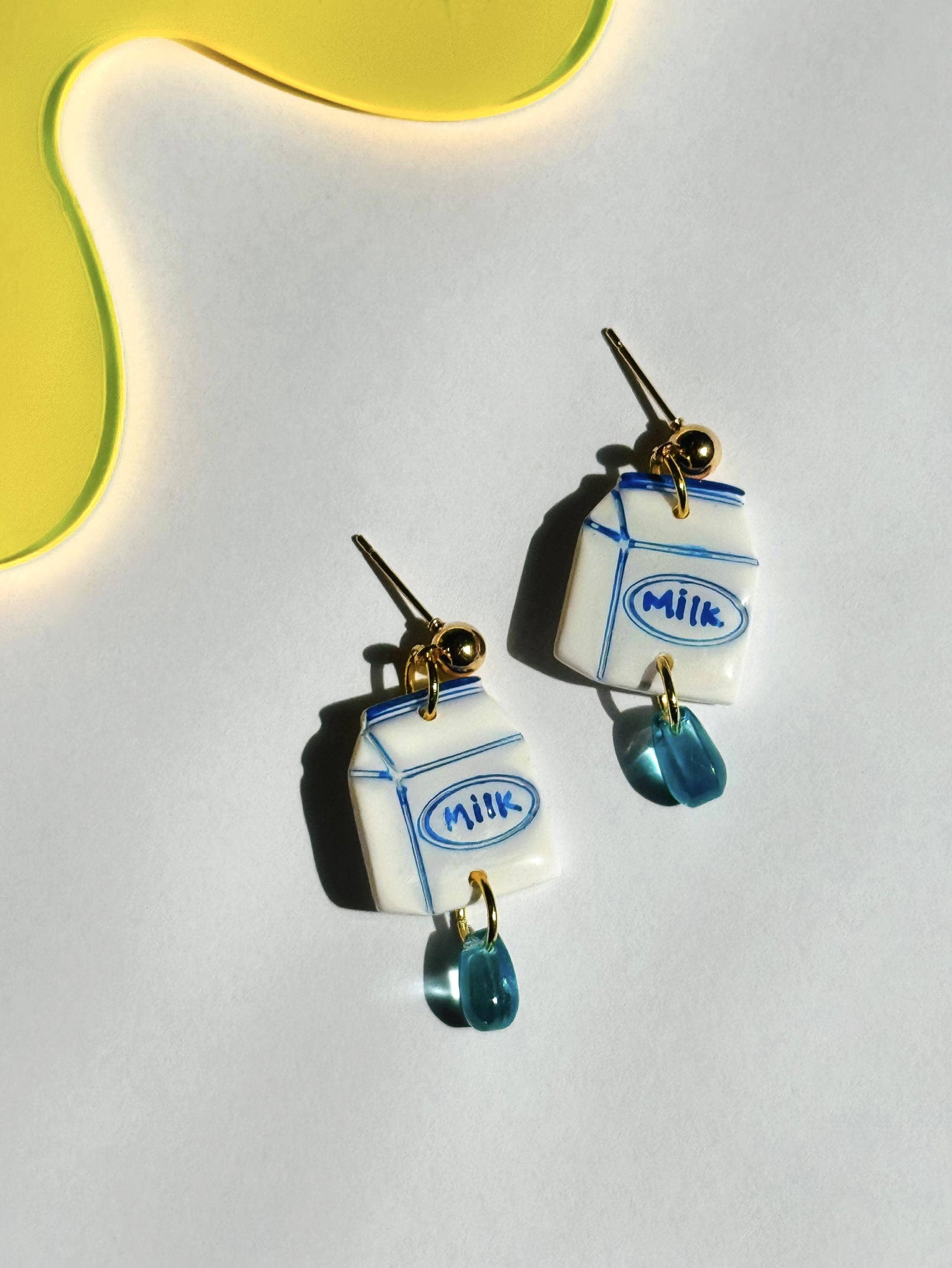 Delaney and Blu - Vendita all'ingrosso Orecchini pendenti - Ciondoli Cartone del Latte1