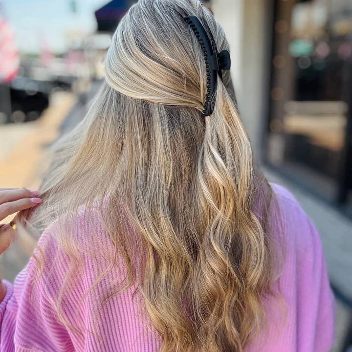 Kaydee Lynn LLC - Wholesale Hair Clip - Women's - Claw Clip 2