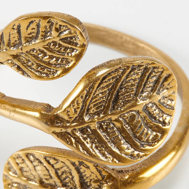 Primitives by Kathy - Wholesale Napkin Ring - Leaves Napkin Ring