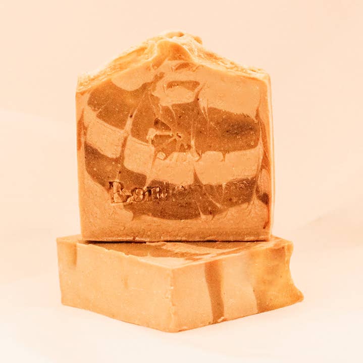 Butterscotch Brûlée Savon for wholesale by Bonlemon Market