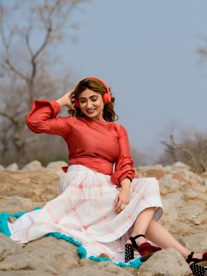 Jupe asymétrique imprimée à la main | Coton à plis pour la vente par Origin Pink