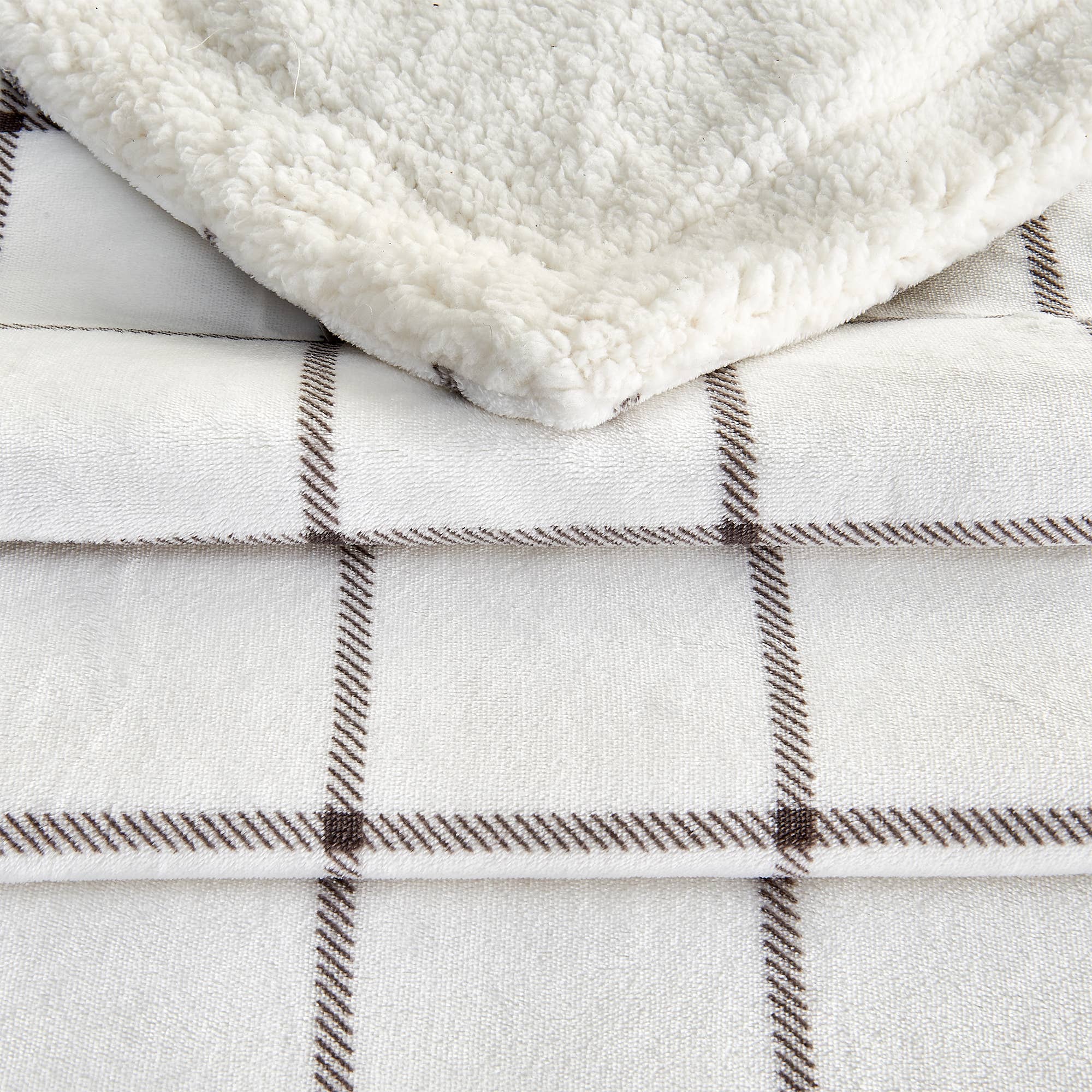 BH Collective - Wholesale Bedding Blanket - Bed Blanket - Velvet Plush & Sherpa Reverse - Kinsley14