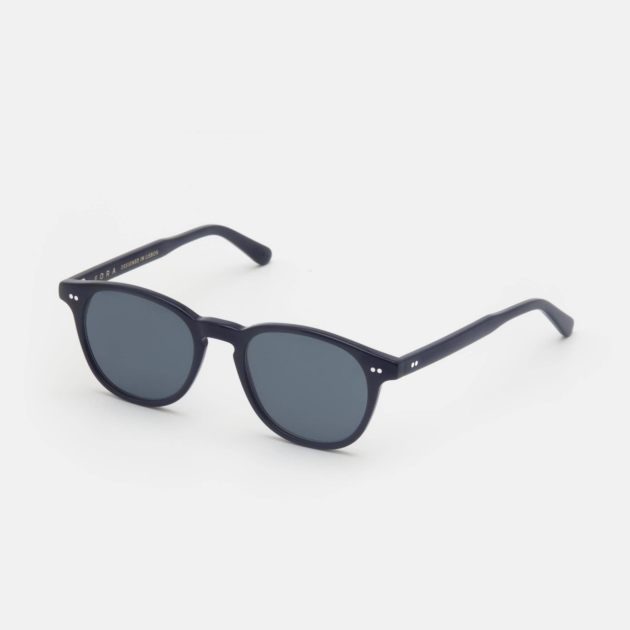 FORA - Wholesale Sunglasses - Unisex - Unisex Square Sunglasses | Hero | Acetate22